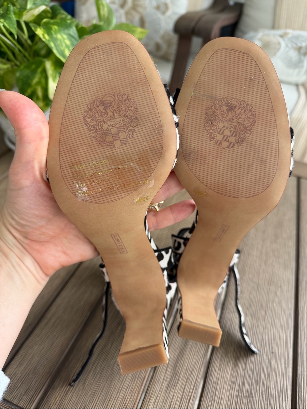 Vince Camuto Leopard Cow Hair Ankle Strap Block Heel Sandals Size 8M 3.75” - Picture 7 of 11